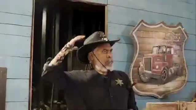 الكاوبوي.mp4